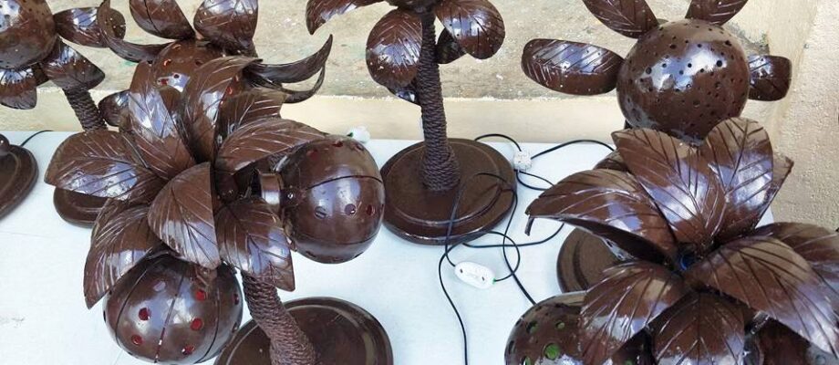 Coconut Shell Craft Making